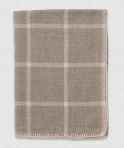 Throw Collection Graydon By Alicia Adams Gifts By Occasion