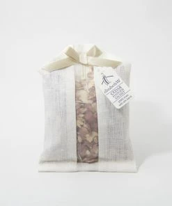 Elizabeth W Ivory Scented Hanger Sachet (Available In 2 Scents)