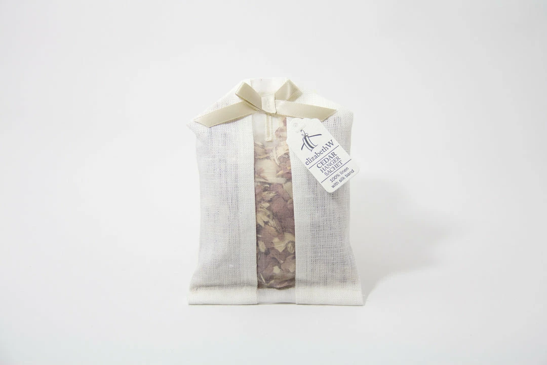Elizabeth W Ivory Scented Hanger Sachet (Available In 2 Scents) 2 Elizabeth W Ivory Scented Hanger Sachet (Available In 2 Scents)