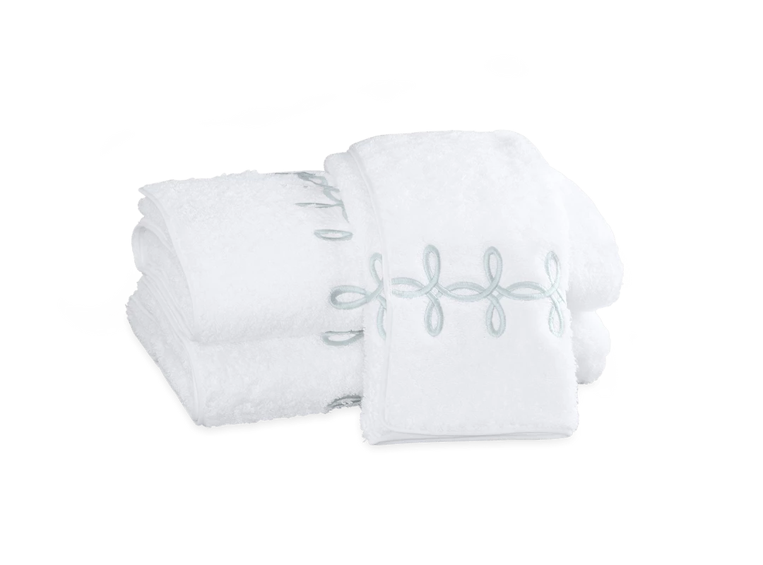 Gifts By Occasion Gordian Knot Towel Collection By Matouk 7 Gifts By Occasion Gordian Knot Towel Collection By Matouk