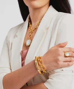 Julie Vos Verona Statement Ring Gifts By Recipient 24 Julie Vos Verona Statement Ring Gifts By Recipient