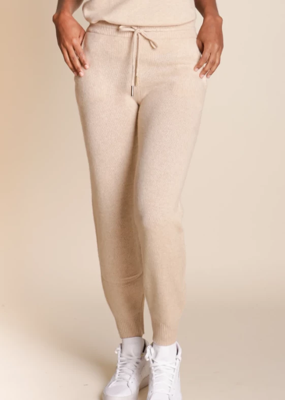 Needle&Pine Cashmere Jogger Pants (Available In 3 Colors) 4 Needle&Pine Cashmere Jogger Pants (Available In 3 Colors)