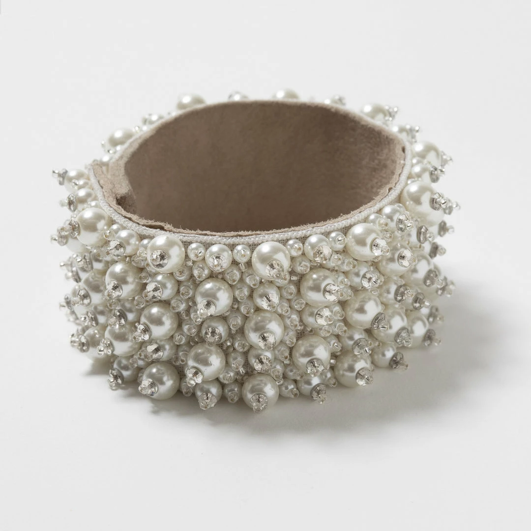 Lori Weitzner Gifts By Occasion Penelope Bracelet In Pearl 1 Lori Weitzner Gifts By Occasion Penelope Bracelet In Pearl