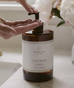CASHMERE NOURISHING SOAP By LINNEA