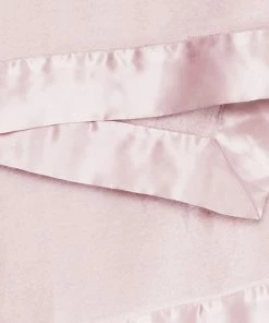 Lil Giraffe Silver Powder Plush Baby Blanket (Available In Two Colors) Gifts By Occasion 7 Lil Giraffe Silver Powder Plush Baby Blanket (Available In Two Colors) Gifts By Occasion