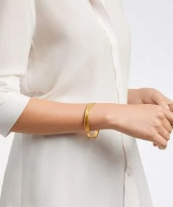 Julie Vos Savoy Gold Bangle
