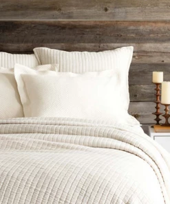 Pine Cone Hill Boyfriend Matlesse Coverlet