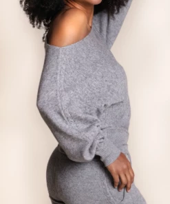 Needle&Pine Cashmere Off Shoulder Sweater (Available In 3 Colors) Gifts By Recipient 13 Needle&Pine Cashmere Off Shoulder Sweater (Available In 3 Colors) Gifts By Recipient