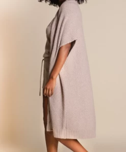 Needle&Pine Sleeveless Cashmere Cardigan (Available In 2 Colors)