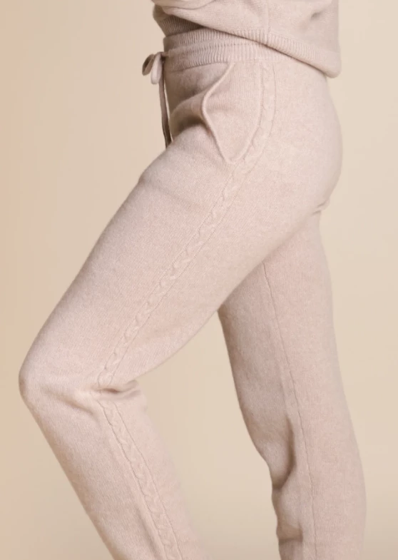 Needle&Pine Cashmere Jogger Pants (Available In 3 Colors) 3 Needle&Pine Cashmere Jogger Pants (Available In 3 Colors)