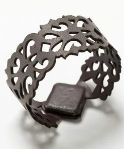 Lori Weitzner Terra Bracelet In Umber Gifts By Recipient