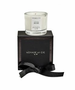 VOYAGE ET CIE PAMPLEMOUSSE ROUGE CANDLE (Available In 3 Sizes) Candles & Home Fragrances