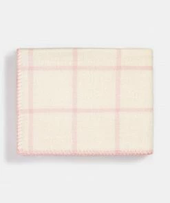 Throw Collection Graydon By Alicia Adams Gifts By Occasion