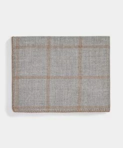 Throw Collection Graydon By Alicia Adams Gifts By Occasion