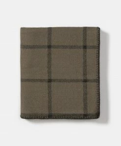 Throw Collection Graydon By Alicia Adams Gifts By Occasion