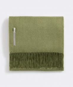 Throw Collection Classic Herringbone Alpaca By Alicia Adams Gifts By Occasion