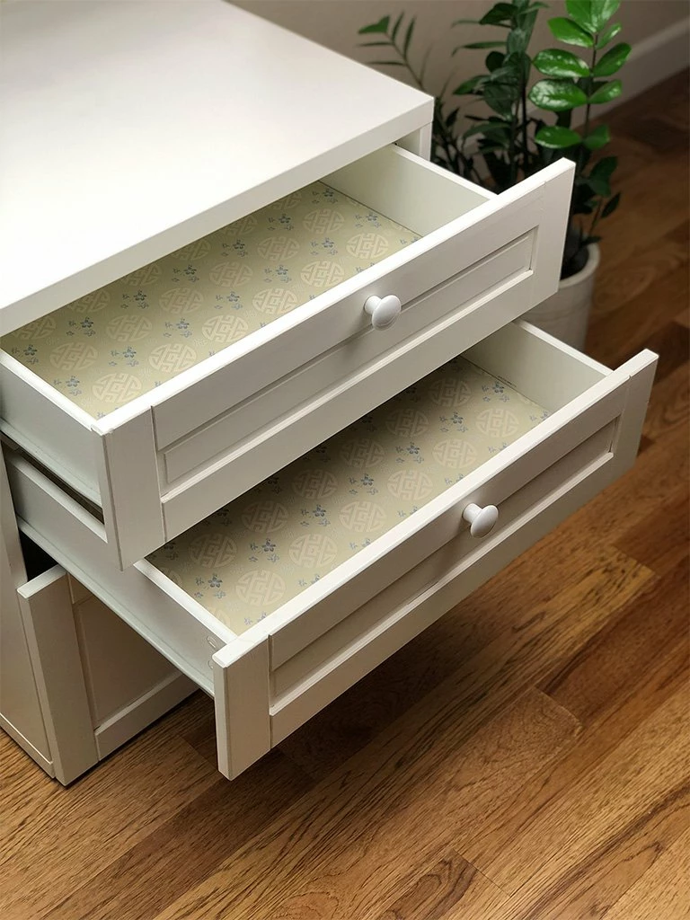 SCENTENNIALS PRODUCTS SCENTED DRAWER LINERS (JASMINE & LILY) Gifts By Occasion 3 SCENTENNIALS PRODUCTS SCENTED DRAWER LINERS (JASMINE & LILY) Gifts By Occasion